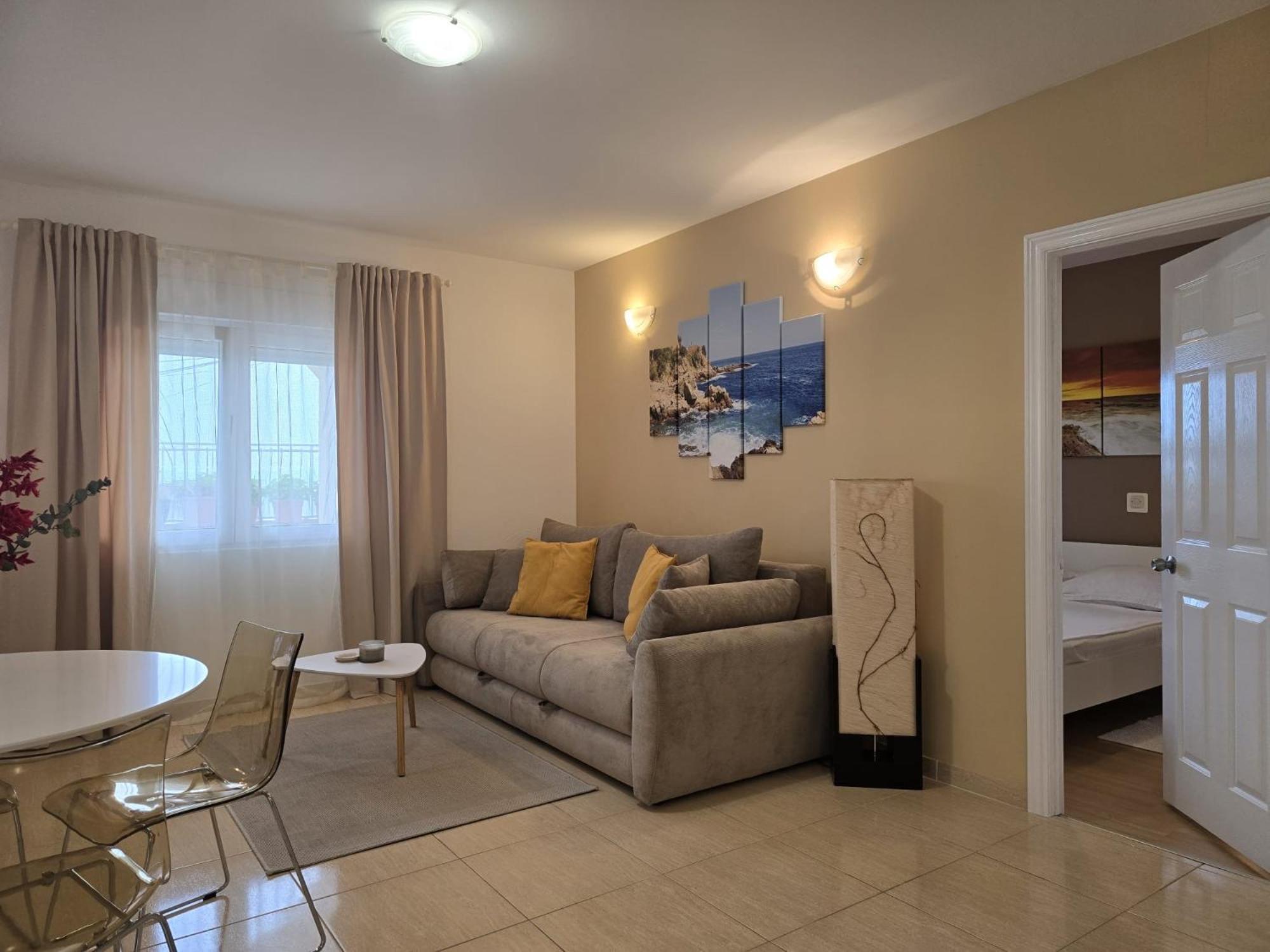Pavlinovic Appartement Makarska